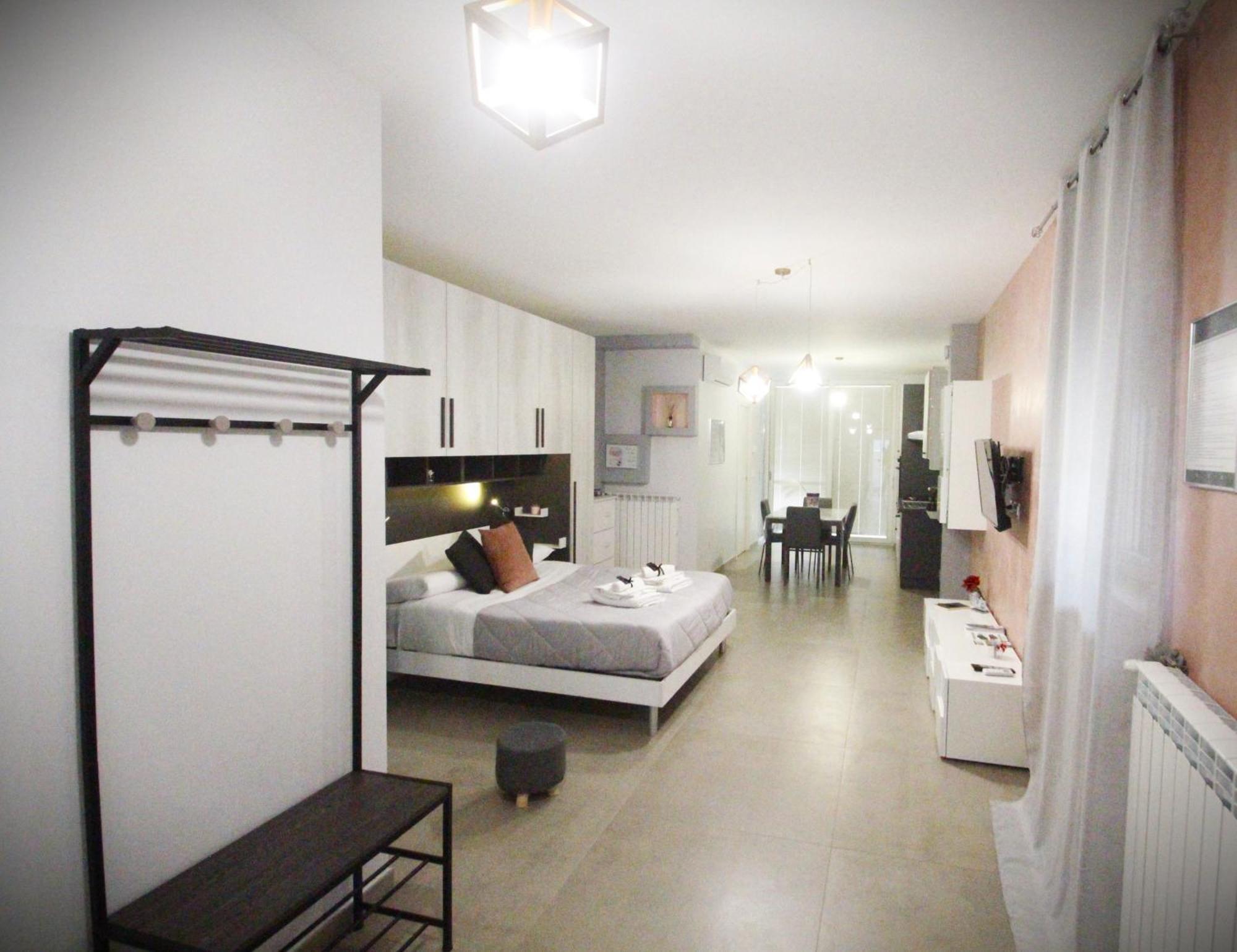 B&B Elles Con Parcheggio Interno Barletta Esterno foto
